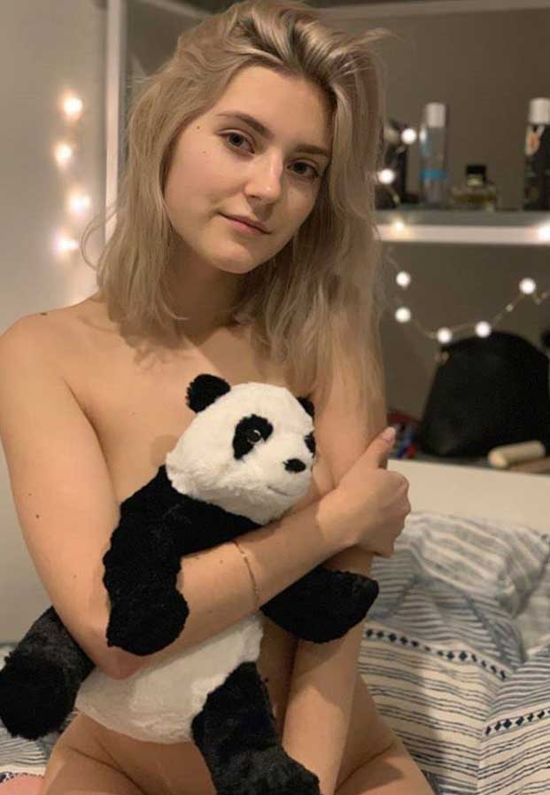 Eva-Elfie-Panda