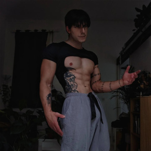 Gatz-Cosplay-color