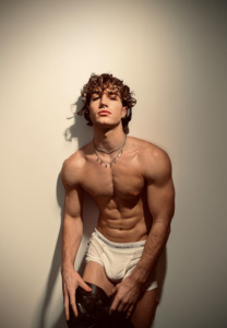 Hazel-(11)