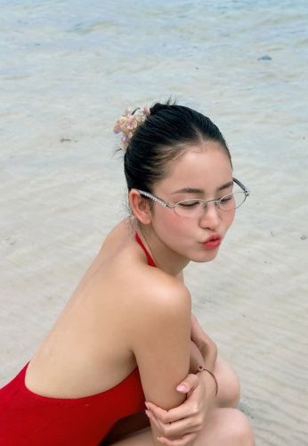 โบว์-เมลดา-(1)