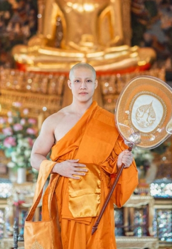 Sathaporn-hack-016-Delightful