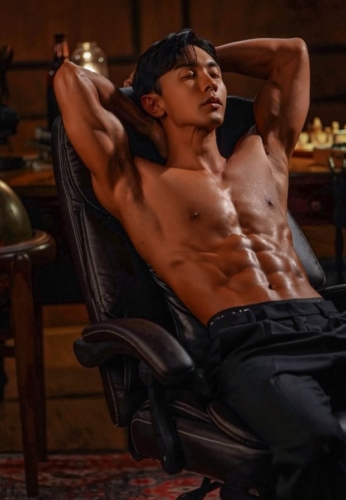 นัท-ณัฏฐ์-ทิวไผ่งาม-001-Charming