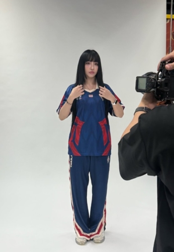 Tokyogurl-022-Attractive