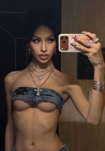 flukkaron-020-Graceful