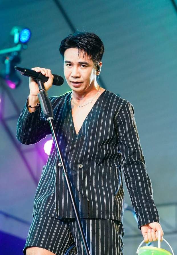 ก้อง ห้วยไร่