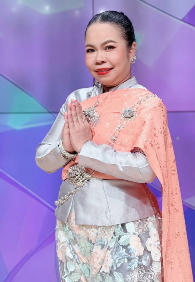 Tukky-Sudarat-004-Stunning